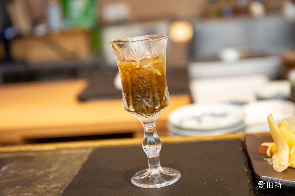 桃園本壽司無菜單料理|最鮮19道料理飽到天靈蓋,生魚片鮮甜爆表 @愛伯特