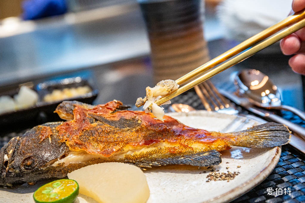 明水然&middot;樂無菜單鐵板燒台北西門町店｜2023.2024.2025連續三年《網路溫度計》『此生必嚐十大高CP值無菜單鐵板燒！』冠軍 @愛伯特