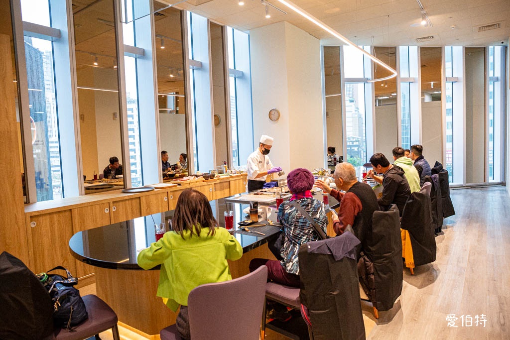 明水然·樂無菜單鐵板燒台北西門町店|2023.2024.2025連續三年《網路溫度計》『此生必嚐十大高CP值無菜單鐵板燒!』冠軍 @愛伯特