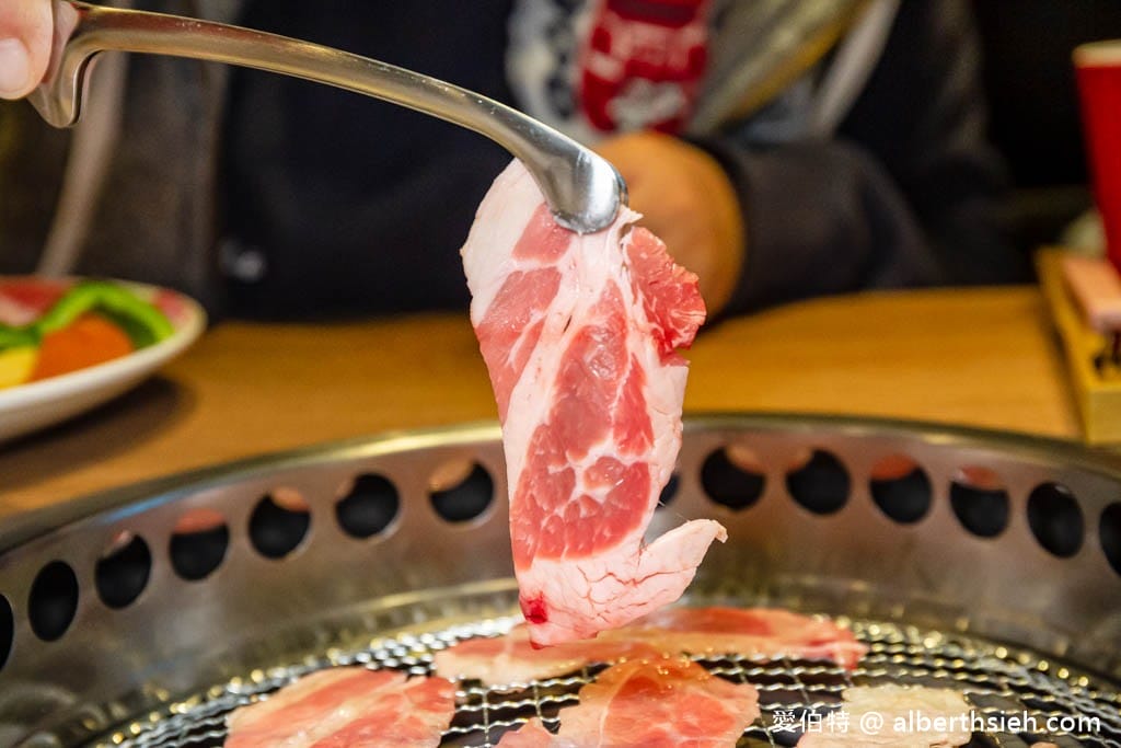 燒肉LIKE｜桃園新光影城美食（日本超夯一個人也可以吃的燒肉）