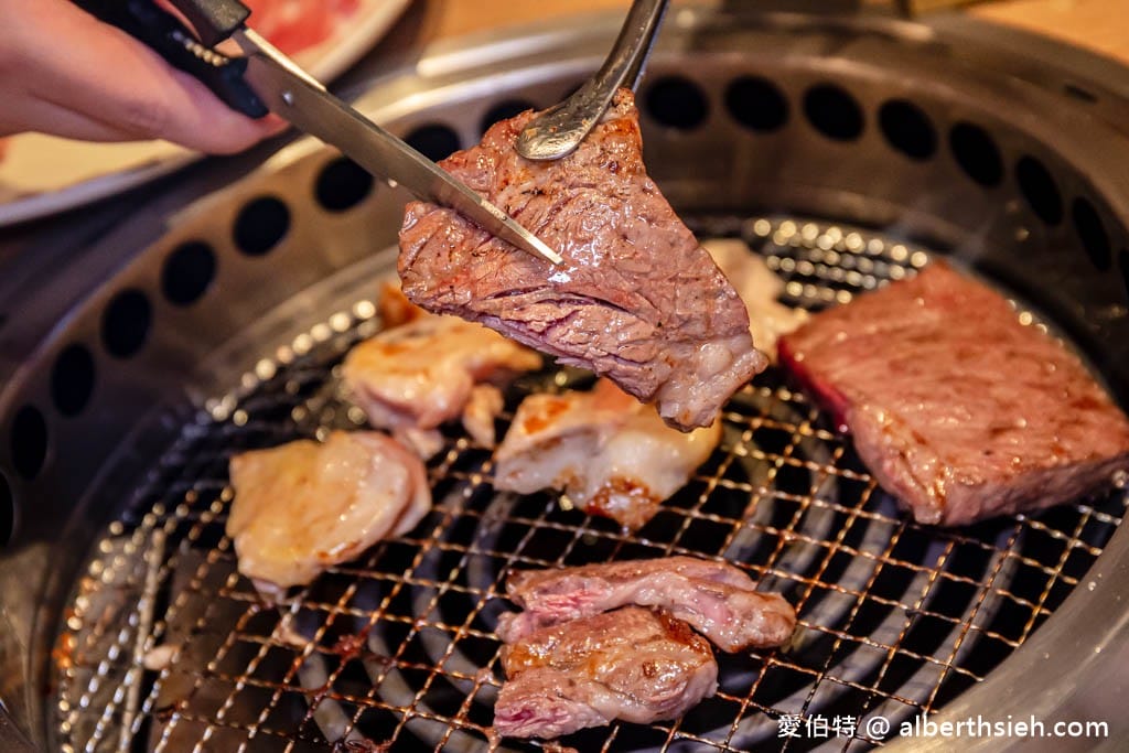 燒肉LIKE｜桃園新光影城美食（日本超夯一個人也可以吃的燒肉）