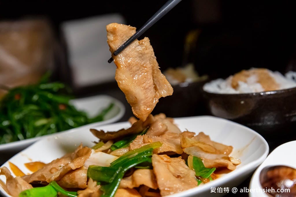 桃園品炭焼｜中路美食宵夜推薦，充滿高級感的平價居酒屋