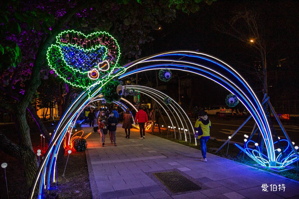 2025台灣燈會在桃園｜小提燈哪領？巨大卡比獸，皮卡丘 @愛伯特