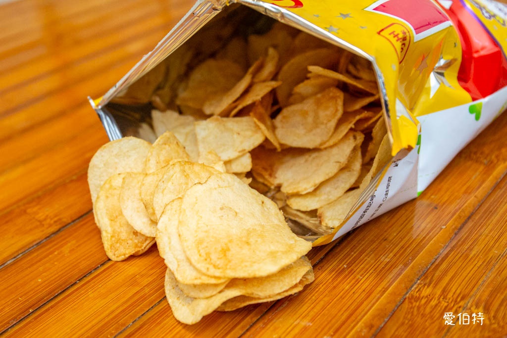 A-COOP超市湯布院店｜由布院超市推薦，湯之坪街道上 @愛伯特