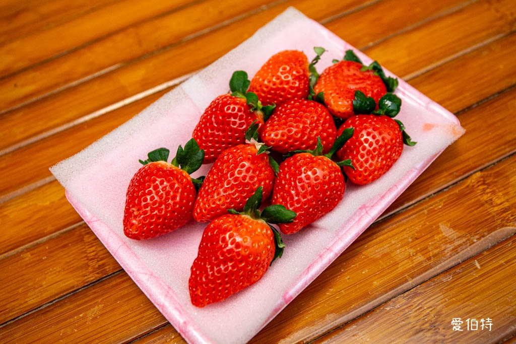 A-COOP超市湯布院店｜由布院超市推薦，湯之坪街道上 @愛伯特