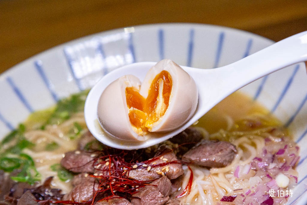 桃園中壢清之作雞白湯拉麵｜湯頭清爽，還能免費加麵 @愛伯特