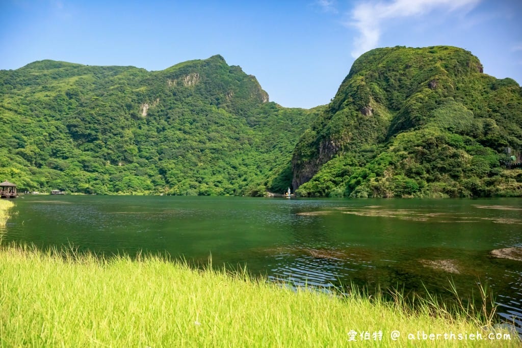 宜蘭龜山島登島賞鯨推薦｜優惠票、牛奶湖、龜山八景、島孤人不孤