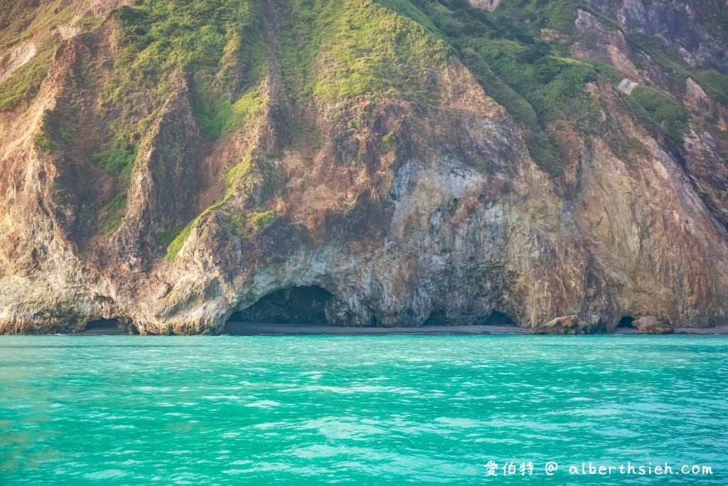 宜蘭龜山島優惠票｜烏石港賞鯨繞島牛奶湖三個願望一次滿足