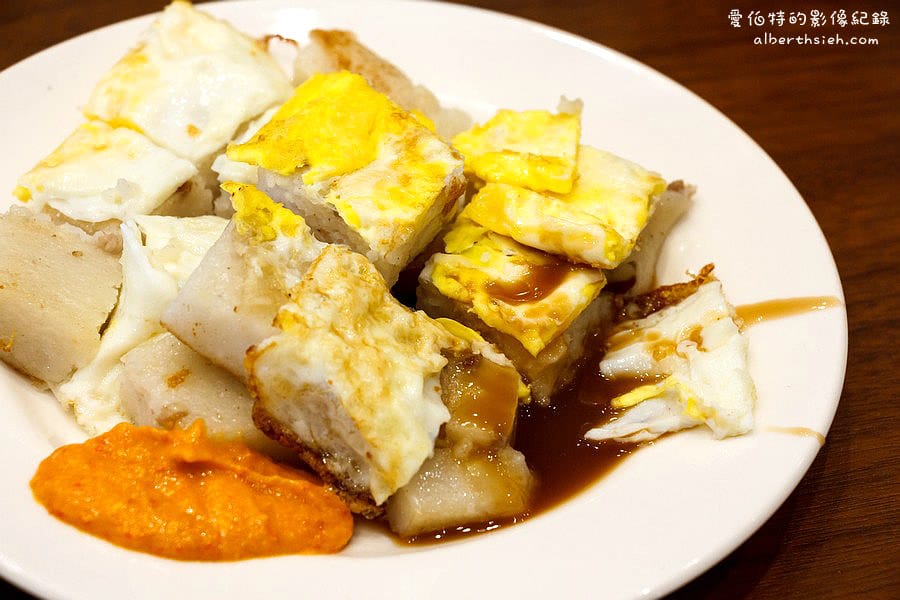 桃園龜山牛角坡早餐｜炒麵加肉排加獨門辣醬必點，華亞科學園區
