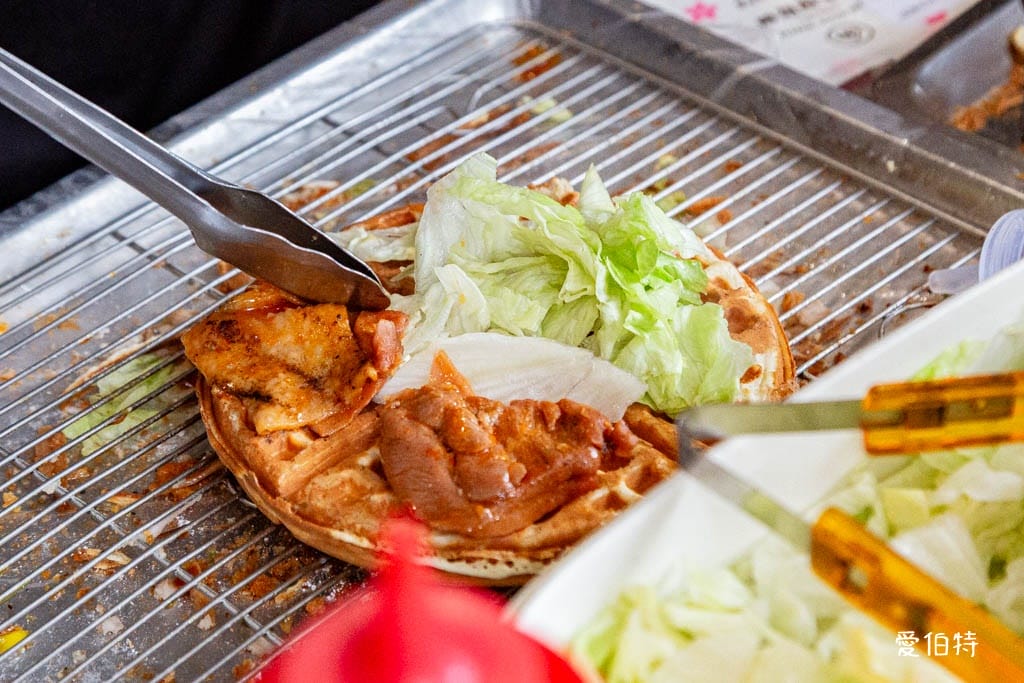 中壢小木屋鬆餅中央大學店｜菜單，鹹甜鬆餅，炸物飲品都好吃