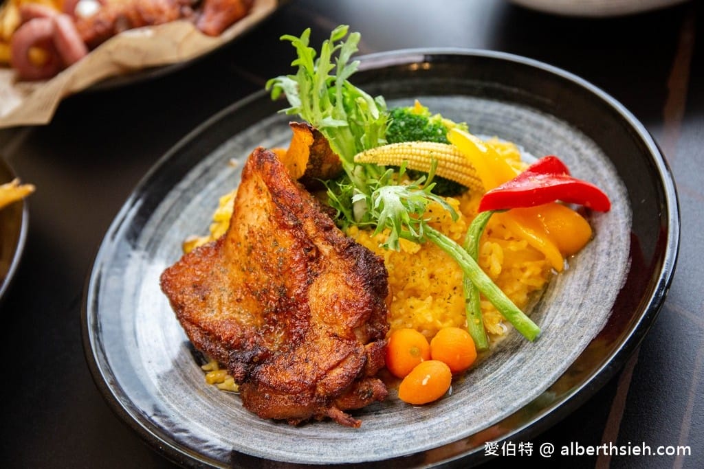 桃園大溪老街美食｜隱花園景觀咖啡餐廳，270度秘境田園美景