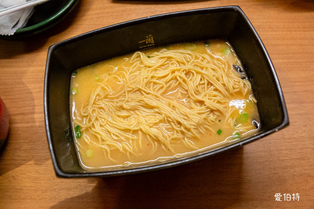 福岡必去景點｜博多運河城，美食，必買品牌，水舞秀 @愛伯特