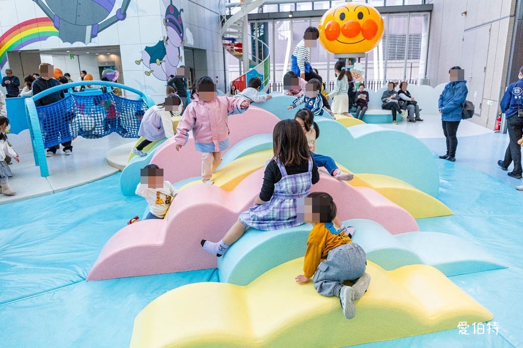 九州室內親子景點推薦｜福岡麵包超人兒童博物館攻略 @愛伯特