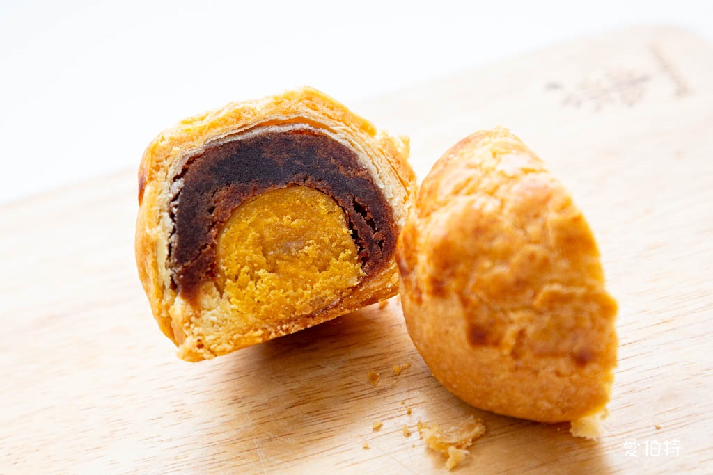 新北中和員山路｜宏宜烘焙坊，菠蘿蛋黃酥推薦，平價好吃不踩雷 @愛伯特