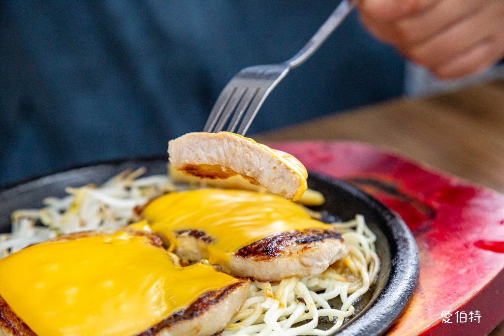 饗厚牛排桃園店|百道自助吧吃到飽399不收服務費 @愛伯特