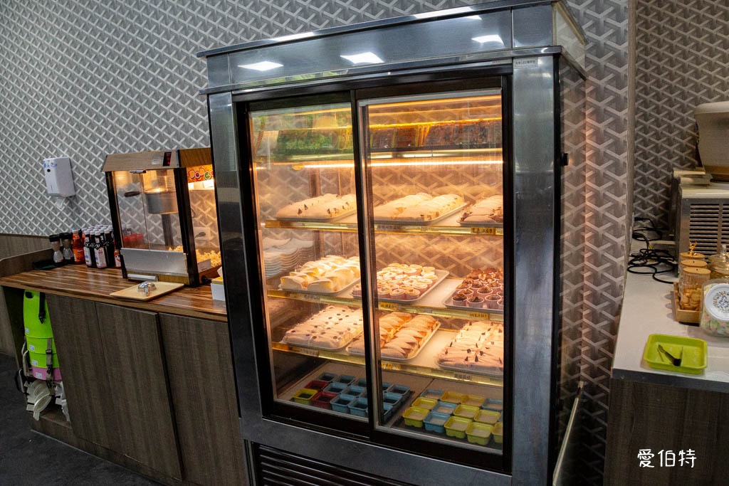 饗厚牛排桃園店|百道自助吧吃到飽399不收服務費 @愛伯特