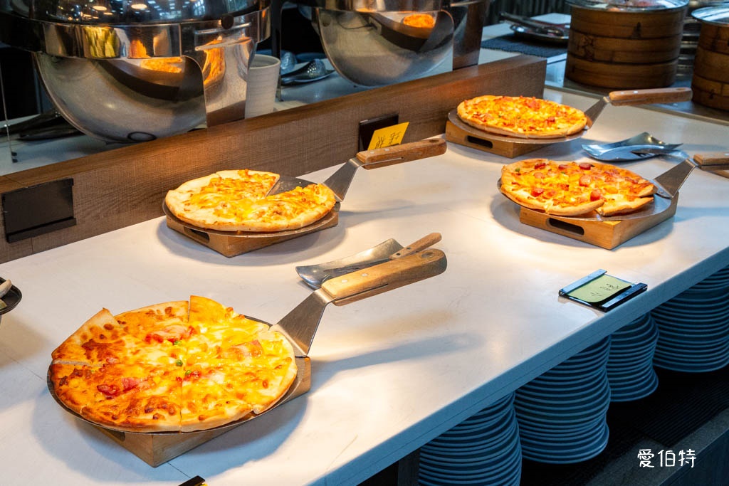 饗厚牛排桃園店|百道自助吧吃到飽399不收服務費 @愛伯特