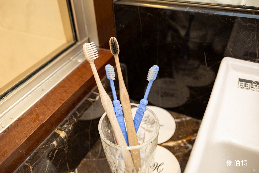 福岡住宿推薦｜福岡皇家花園飯店，博多站步行5分鐘行李寄放服務 @愛伯特