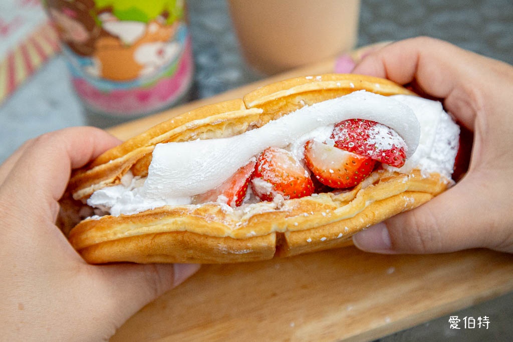 中壢小木屋鬆餅中央大學店|菜單,鹹甜鬆餅,炸物飲品都好吃 @愛伯特