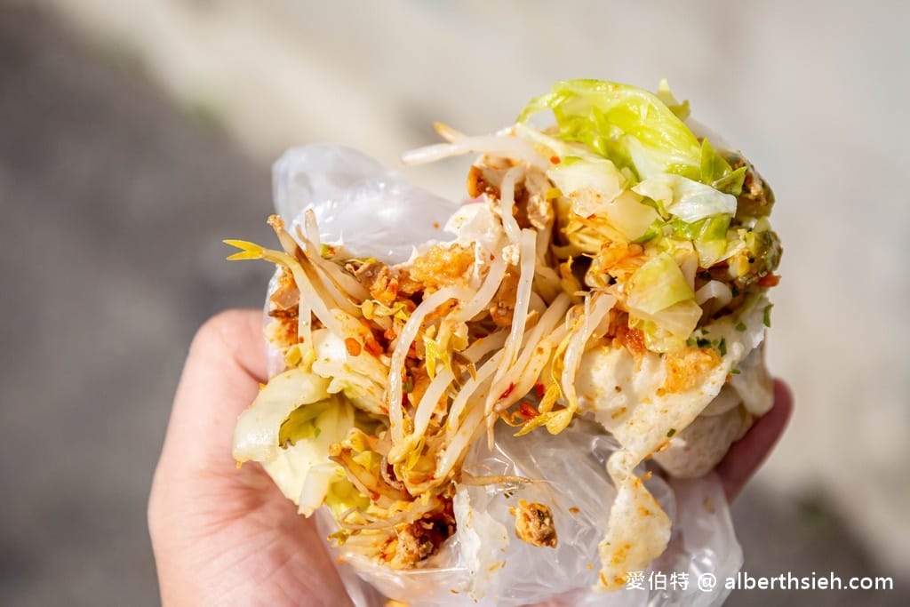 阿瑛潤餅|新竹城隍廟美食,在地人從小吃到大清脆爽口的美味潤餅 - 第15張圖 阿瑛潤餅|新竹城隍廟美食,在地人從小吃到大清脆爽口的美味潤餅