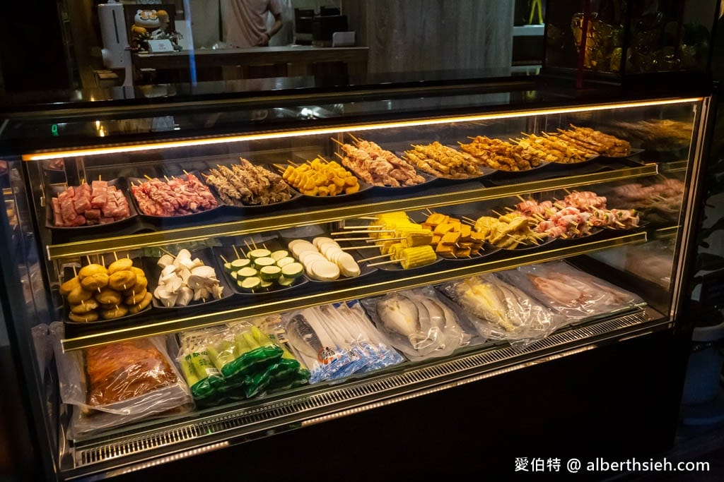 桃園藝文特區｜串串堂-烤物、炸物、宵夜，餐點菜單價格