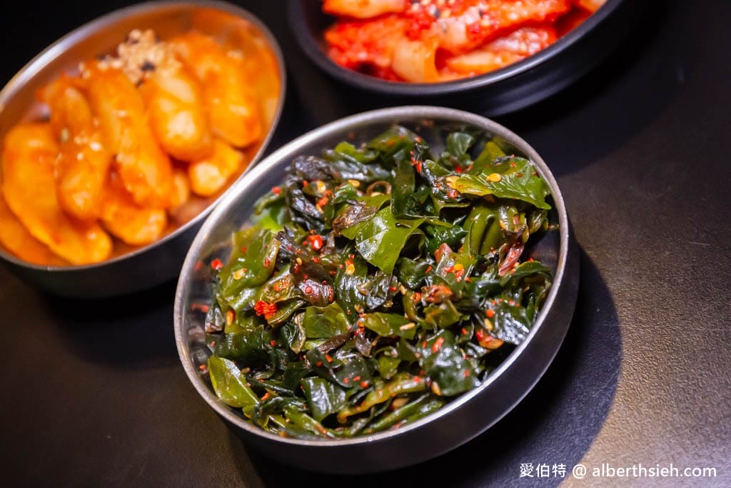 桃園韓歐尼慈文店｜石鍋拌飯必點，小菜無限續隨你吃，附有停車場