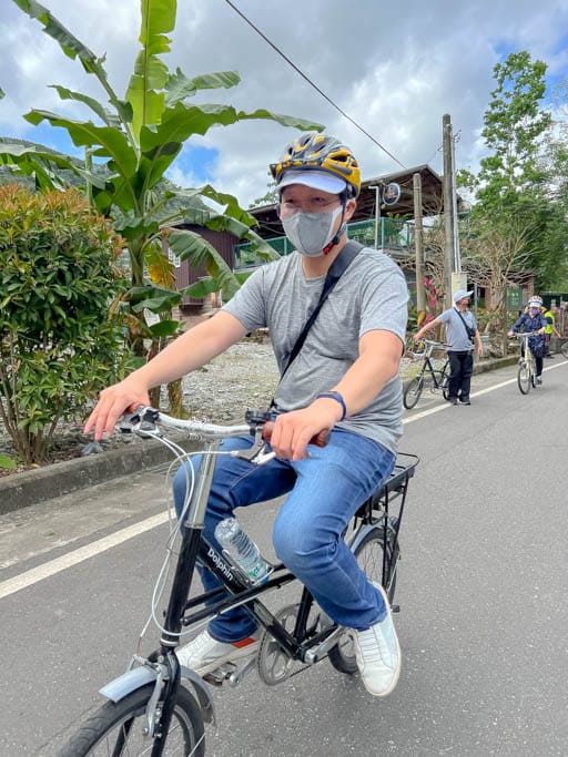 花蓮鯉魚潭環潭自行車道｜東台灣最美單車路線，山林湖水圍繞