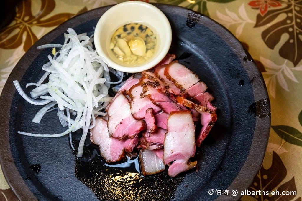 花蓮鯉魚潭樹屋餐廳｜老字號原住民風味餐！炭烤魚、桶仔雞必吃