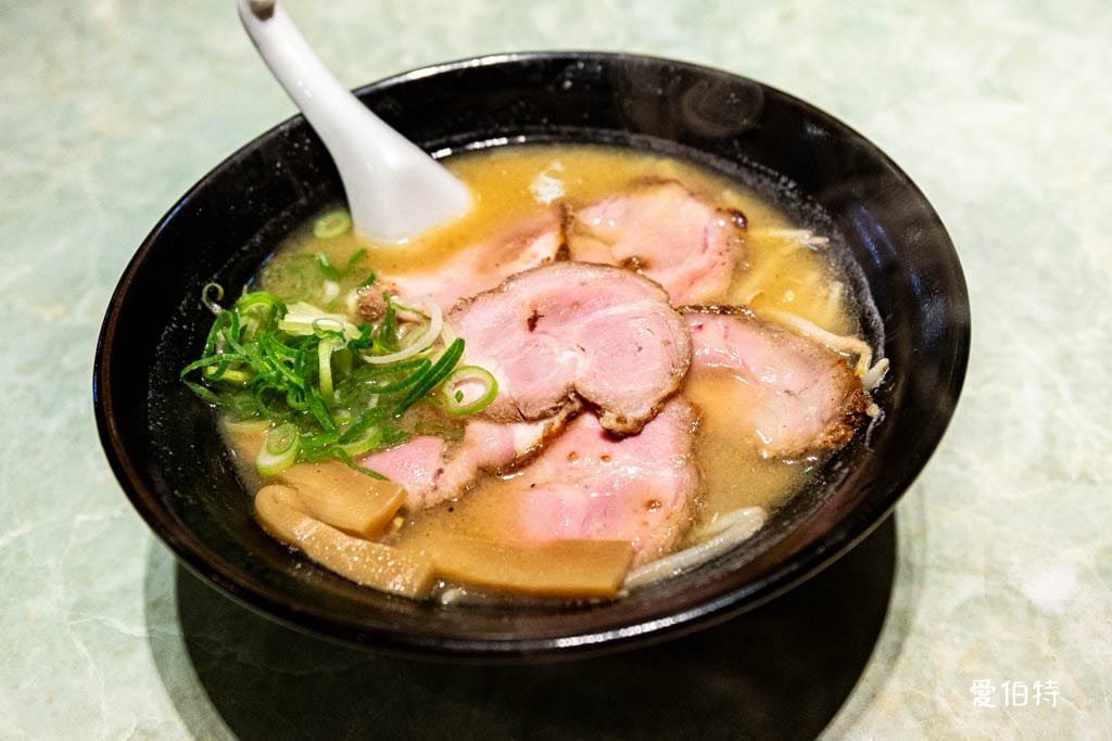博多川端どさんこ拉麵本店｜九州福岡美食，傳承50年的蔬菜拉麵