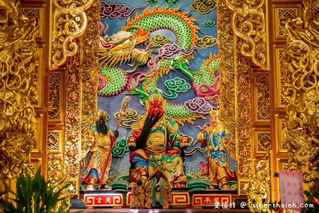 桃園大園仁壽宮｜供奉感天大帝藥師佛求藥籤，高30米九龍通天柱