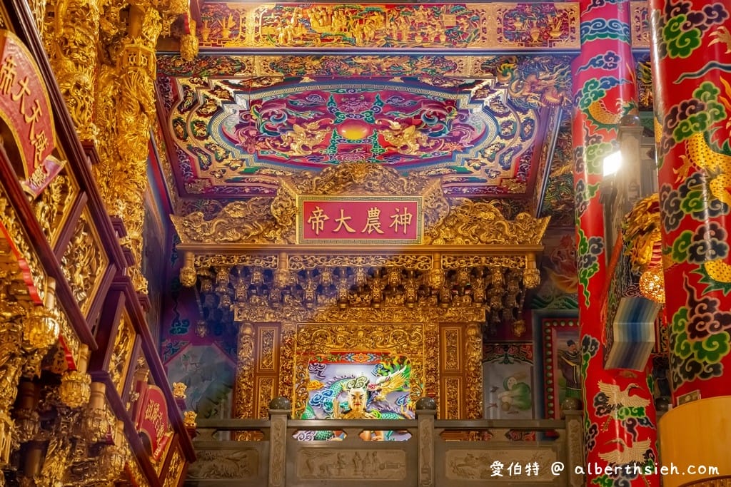 桃園大園仁壽宮｜供奉感天大帝藥師佛求藥籤，高30米九龍通天柱