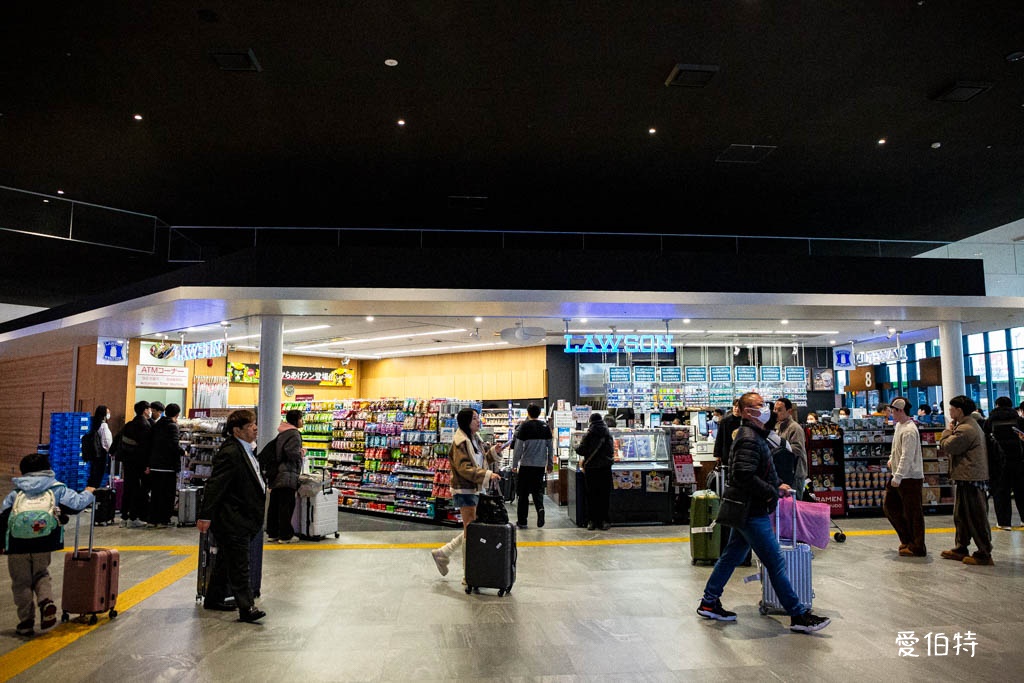 福岡機場國際線怎麼到博多,天神站? @愛伯特