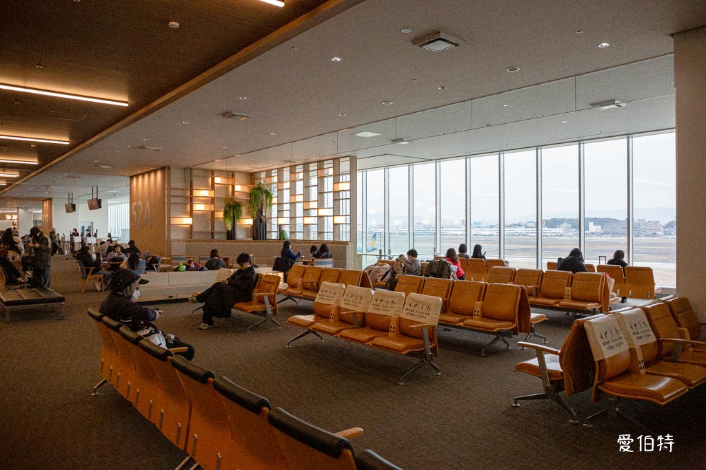 福岡機場國際線怎麼到博多,天神站? @愛伯特
