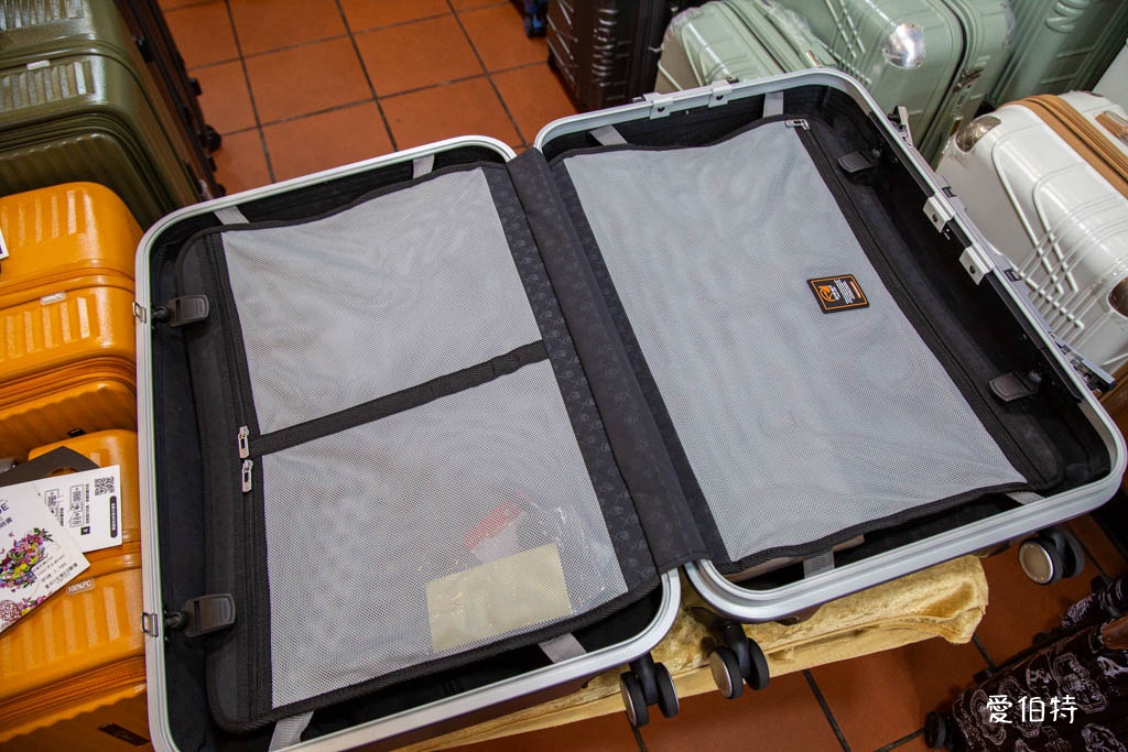 2025桃園龍潭加賀屋行李箱工廠直營特賣會|登機箱990元起,一年保固,終身保修 @愛伯特 2025桃園龍潭加賀屋行李箱工廠直營特賣會|登機箱990元起,一年保固,終身保修 @愛伯特