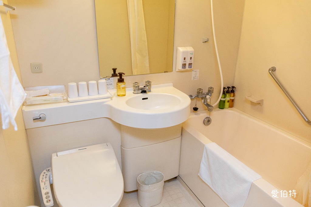 九州別府飯店推薦｜龜之井酒店，別府站5分鐘，房間大溫泉泡湯 @愛伯特