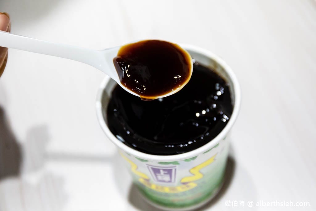 中壢上輝仙草豆花店，免費仙草茶隨你喝，在地30年