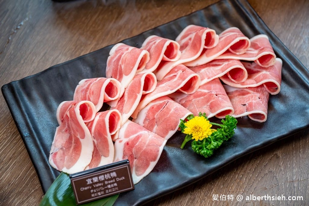 問鼎皇上吉祥麻辣養生鍋-桃園藝文店|16種哈根達斯吃到飽 - 第28張圖 問鼎皇上吉祥麻辣養生鍋-桃園藝文店|16種哈根達斯吃到飽