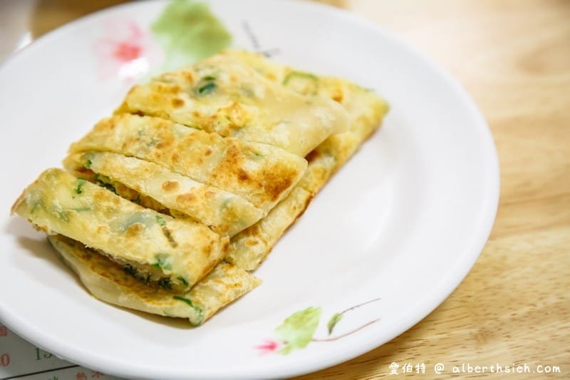 聖保祿前傳統早餐店｜桃園後站美食，菜單手工蛋餅、水煎包好吃