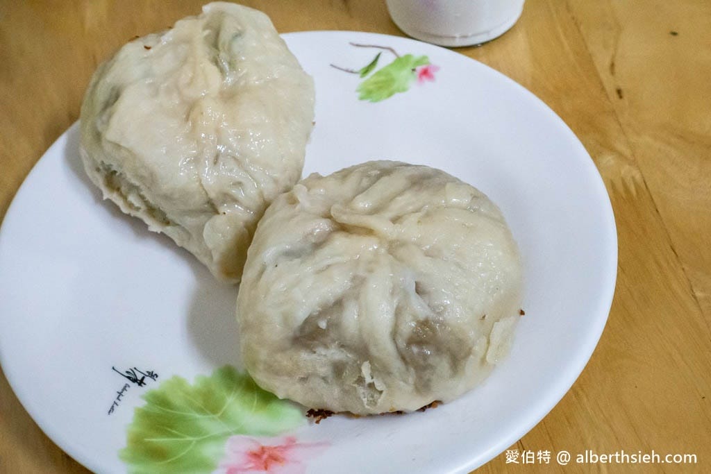 聖保祿前傳統早餐店｜桃園後站美食，菜單手工蛋餅、水煎包好吃