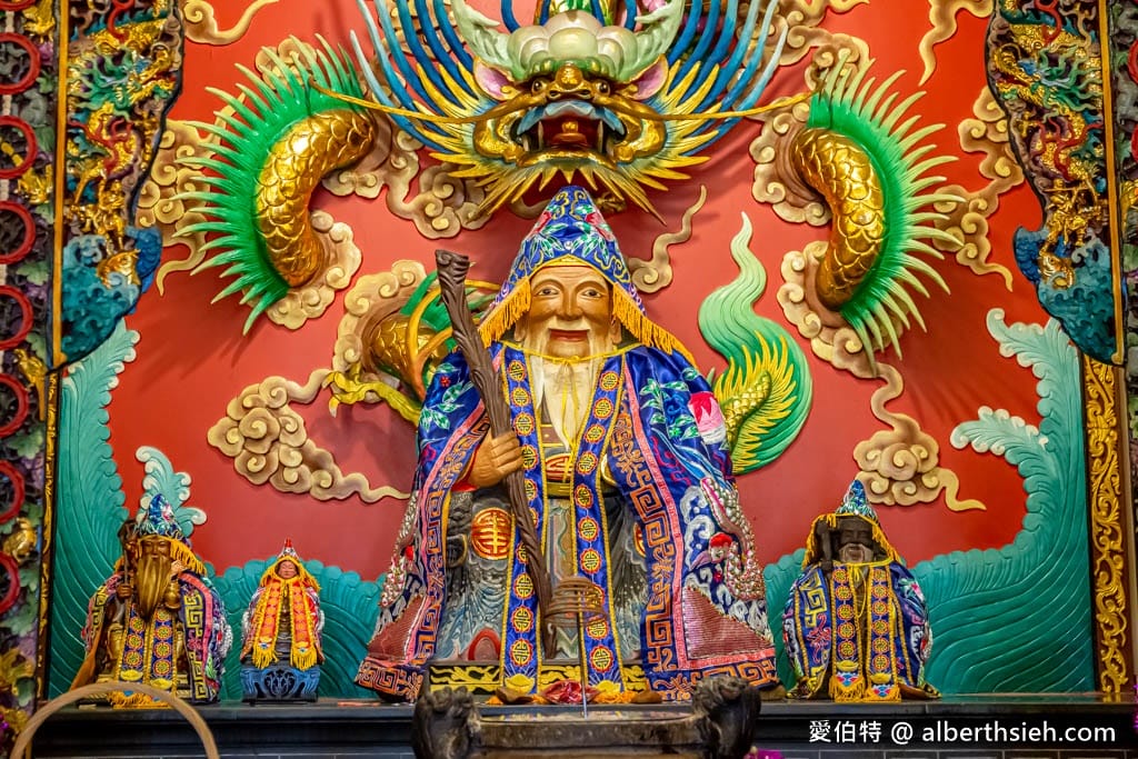 桃園平鎮廣隆宮｜全台最大最高坐姿石雕土地公