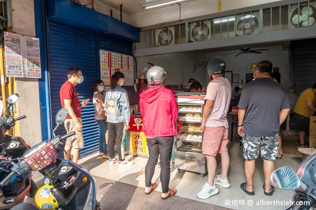 聖保祿前傳統早餐店｜桃園後站美食，菜單手工蛋餅、水煎包好吃
