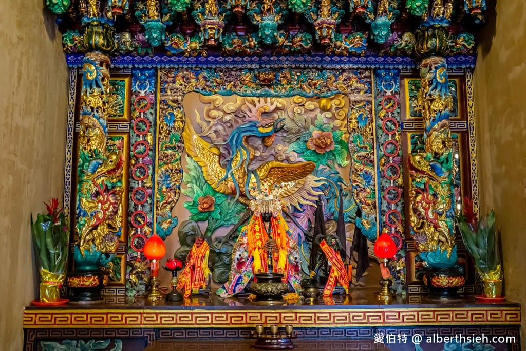 桃園平鎮廣隆宮｜全台最大最高坐姿石雕土地公