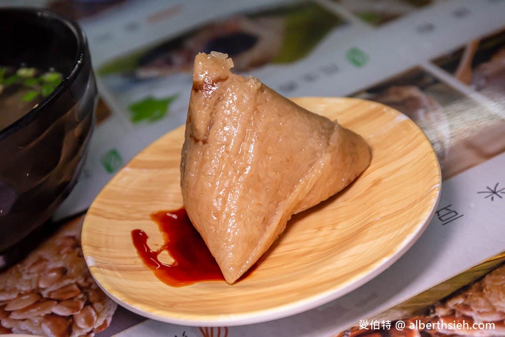 嘉義福源肉粽總店，經典南部粽，葷粽必買！超多口味價格實惠