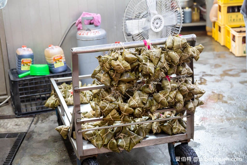 嘉義福源肉粽總店，經典南部粽，葷粽必買！超多口味價格實惠