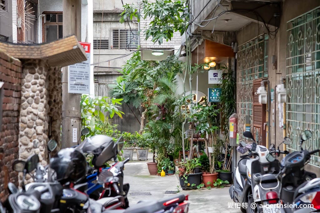 桃園咖啡廳推薦｜隱藏巷弄老宅咖啡「只是光影」，地圖找不到的文青秘境