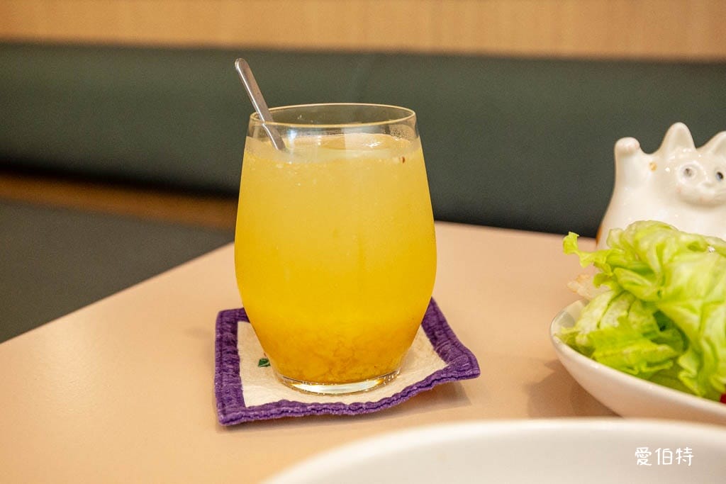 桃園龜山長庚庇護咖啡廳｜綠綠發芽X好丘貝果，充滿溫暖的餐廳