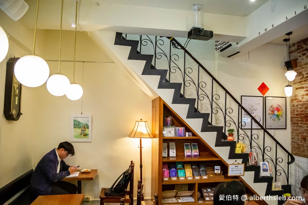 桃園咖啡廳推薦｜隱藏巷弄老宅咖啡「只是光影」，地圖找不到的文青秘境