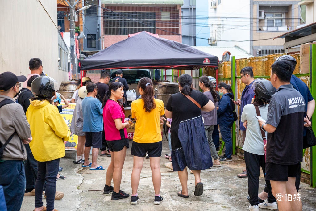 中壢龍岡龍來餐車市集，天天不同鹹甜餐車任你挑，不用再煩惱吃什麼 @愛伯特