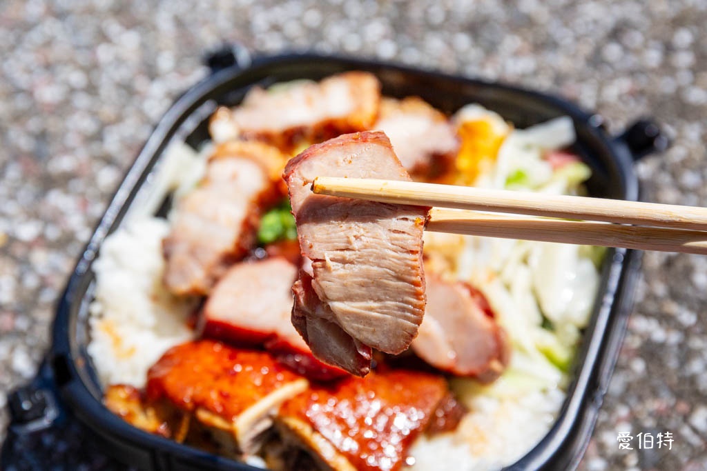 肥美快餐｜桃園寶山街燒臘便當推薦，脆皮燒肉好吃，餐點菜單 @愛伯特