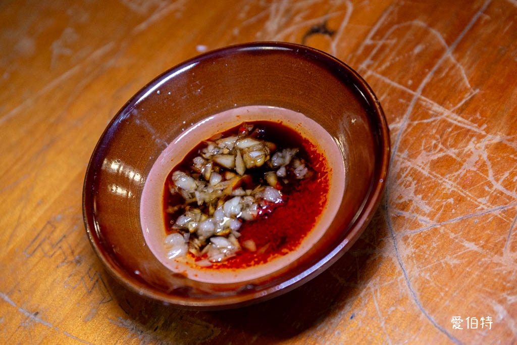 薑太宮市井小火鍋楊梅店，麻辣醬香火鍋雞必點 @愛伯特